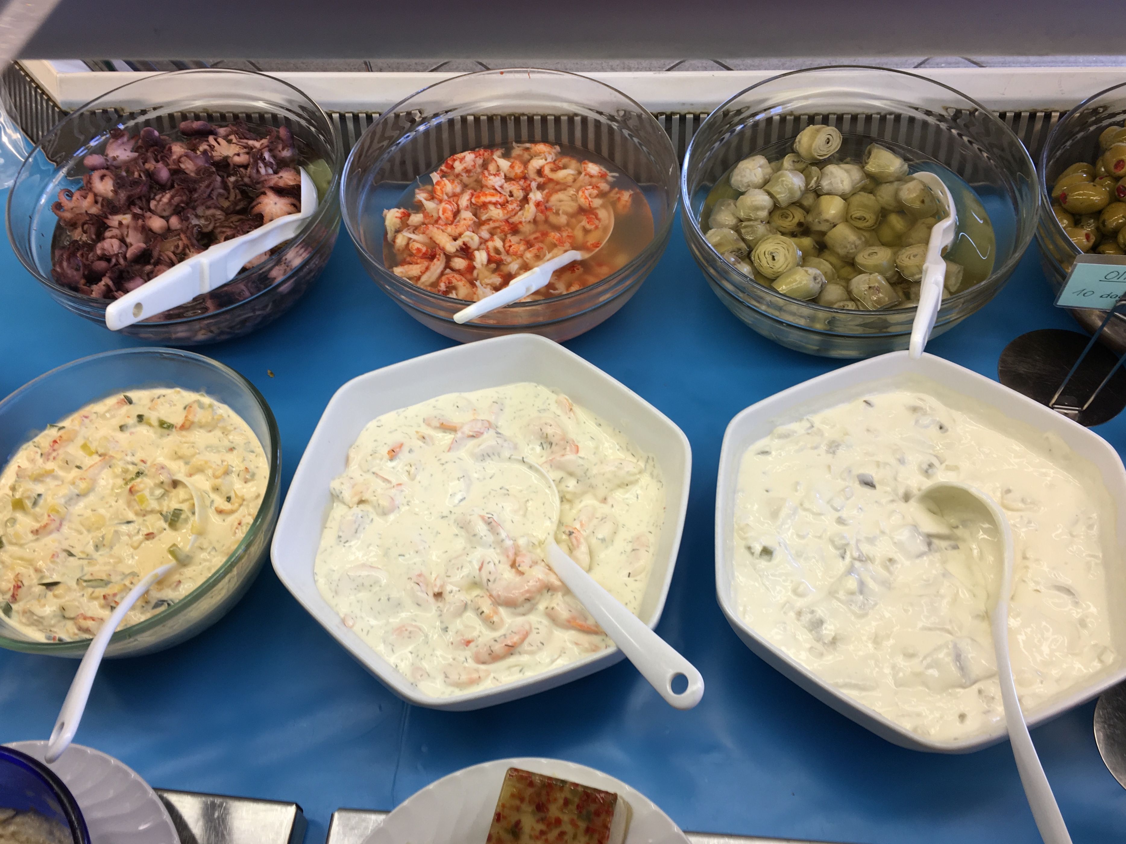 Salate & Antipasti & Aufstriche